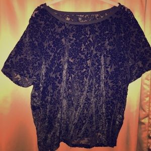 Mesh floral top (all black)